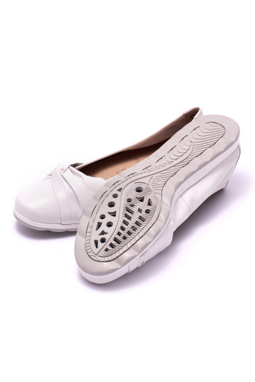 Балетки жіночі Caprice 9-9-24650-26 144 OFFWHITE SOFT.