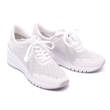 Кросівки жіночі Marco Tozzi 2-2-23500-26 100 WHITE