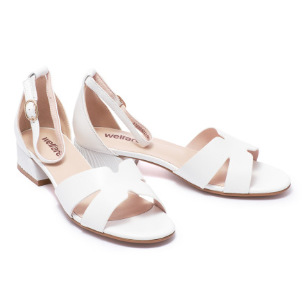 Босоніжки жіночі Welfare 272226311/WHITE/42