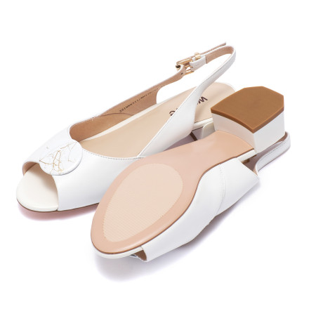 Босоніжки жіночі Welfare 331986311/WHITE/42