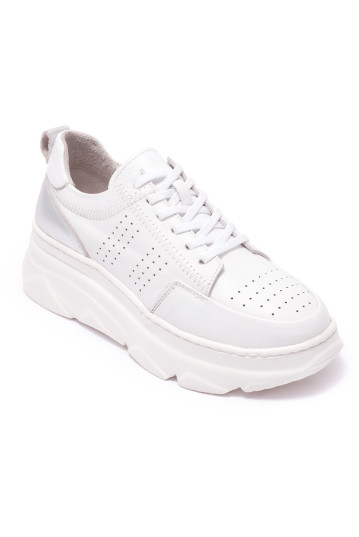 Кросівки жіночі Welfare 557