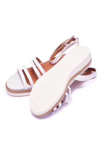 Босоножки женские Tamaris 1-1-28257-26 100 WHITE