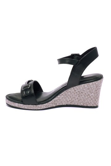 Босоножки женские Tamaris 1-1-28370-26 001 BLACK