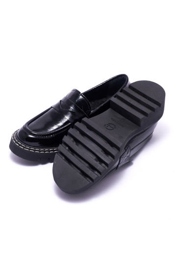Лофери жіночі Tamaris 1-1-24700-27 018 BLACK PATENT