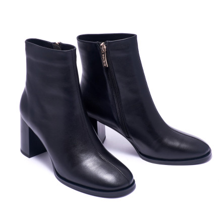 Черевики жіночі Welfare 230502112/BLK/43