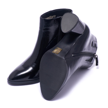 Черевики жіночі Welfare 700862132/BLK/43