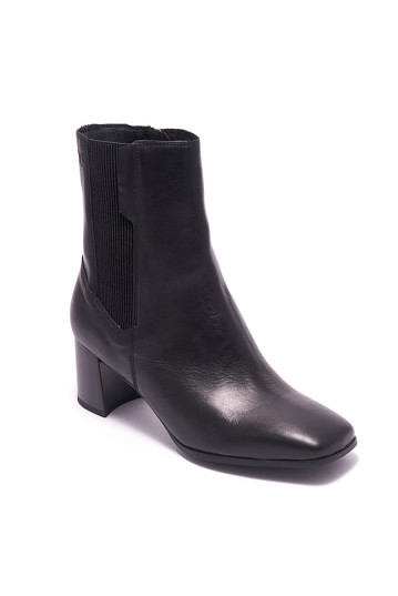 Черевики жіночі Caprice 9-9-25306-27 022 BLACK NAPPA