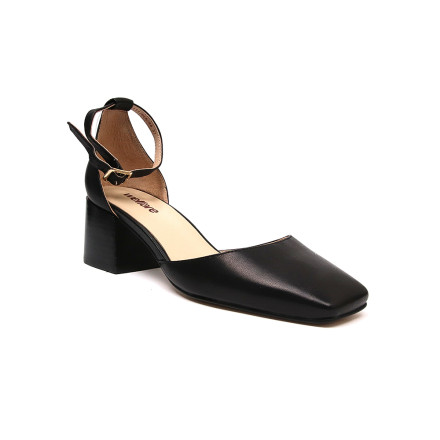 Туфлі жіночі Welfare 780016111/BLK/44