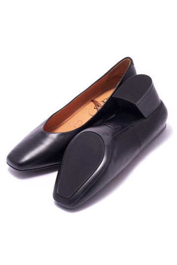 Туфлі жіночі Caprice 9-9-22305-29 022 BLACK NAPPA