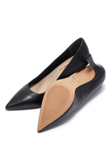 Туфлі жіночі Tamaris 1-1-22434-20 003 BLACK LEATHER