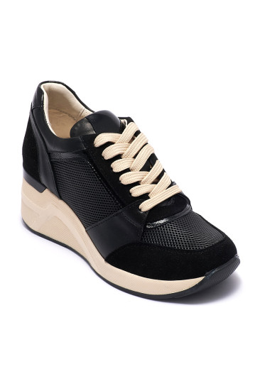 Кросівки жіночі Welfare 23-0167-7