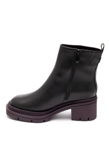Черевики жіночі Marco Tozzi 2-26485-41 093 BLACK/PURPLE