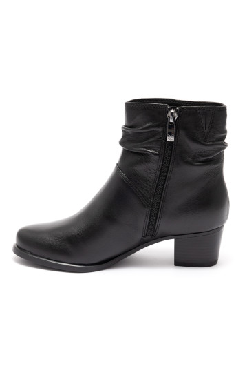 Ботинки женские Caprice 9-25335-41 040 BLACK SOFTNAP.