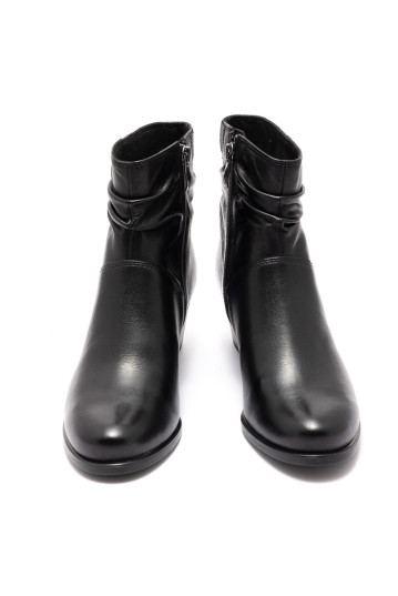 Ботинки женские Caprice 9-25335-41 040 BLACK SOFTNAP.