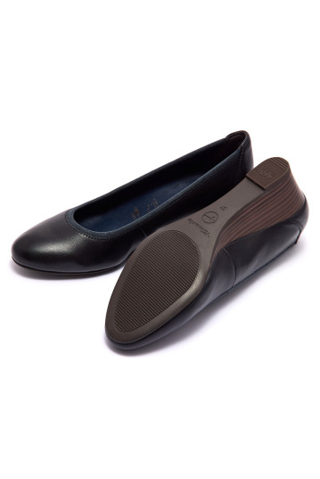 Туфли женские Tamaris 1-22320-42 848 NAVY LEATHER