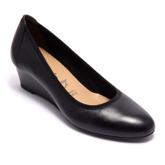 Туфлі жіночі Tamaris 1-22320-42 003 BLACK LEATHER