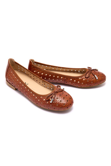 Балетки жіночі Caprice 9-22109-42 303 COGNAC NAPPA