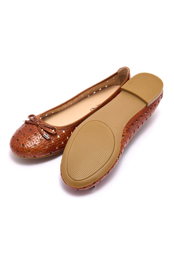 Балетки жіночі Caprice 9-22109-42 303 COGNAC NAPPA