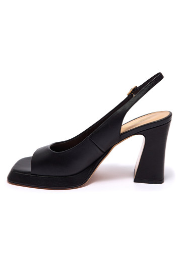 Босоніжки жіночі Welfare 790206111/BLK/48