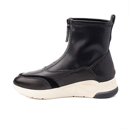 Ботинки женские CARMELA 160986 BLACK
