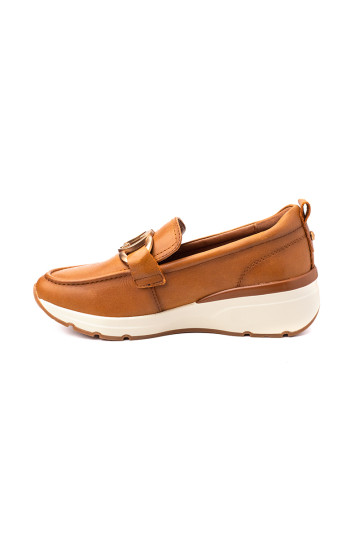Лофери жіночі CARMELA 161822 CAMEL
