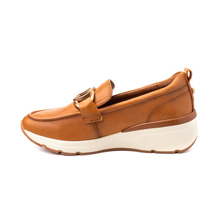 Лофери жіночі CARMELA 161822 CAMEL