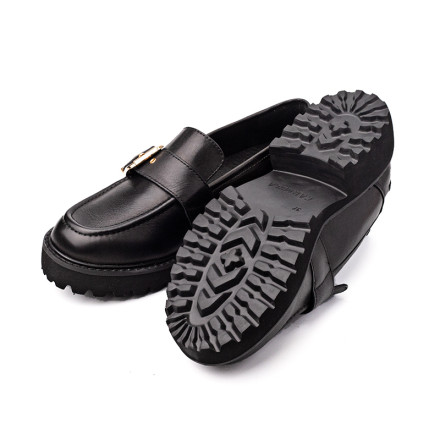 Лофери жіночі CARMELA 161907 BLACK