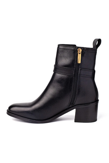 Ботильйони жіночі CARMELA 161735 BLACK