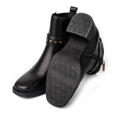 Ботильйоны женские CARMELA 161999 BLACK
