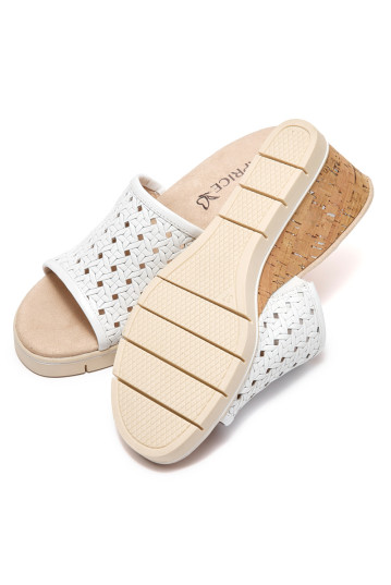 Сабо женские Caprice 9-27210-42 102 WHITE NAPPA