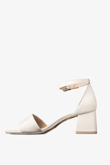 Босоножки женские Caprice 9-28302-42 170 OFFWHITE NAPPA