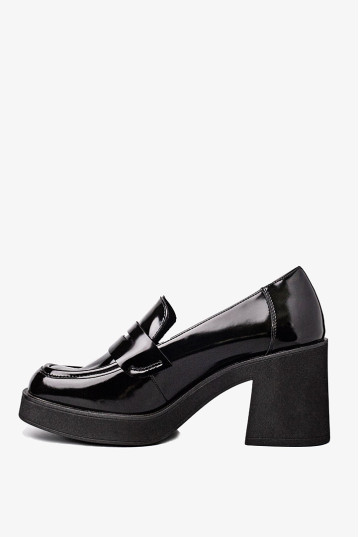 Лофери жіночі Tamaris 1-24410-45 001 BLACK