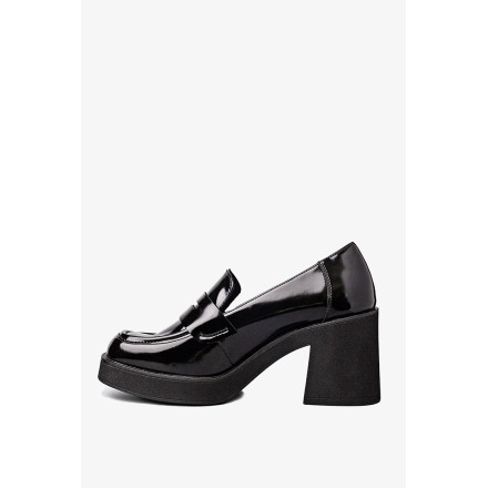 Лоферы женские Tamaris 1-24410-45 001 BLACK