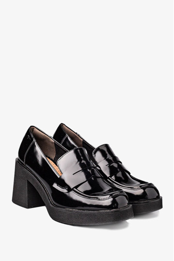 Лофери жіночі Tamaris 1-24410-45 001 BLACK