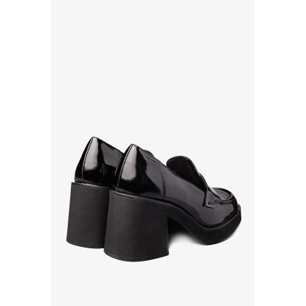 Лоферы женские Tamaris 1-24410-45 001 BLACK