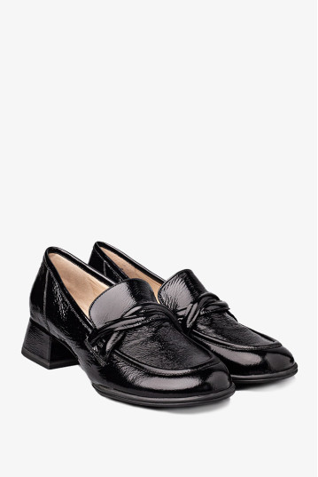 Лофери жіночі Caprice 9-24302-43 017 BLACK NAPLAK