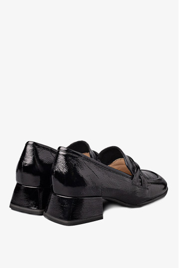 Лофери жіночі Caprice 9-24302-43 017 BLACK NAPLAK
