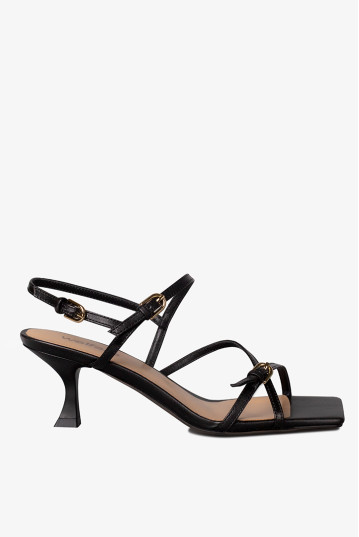 Босоніжки жіночі Welfare 790776311/BLK/52