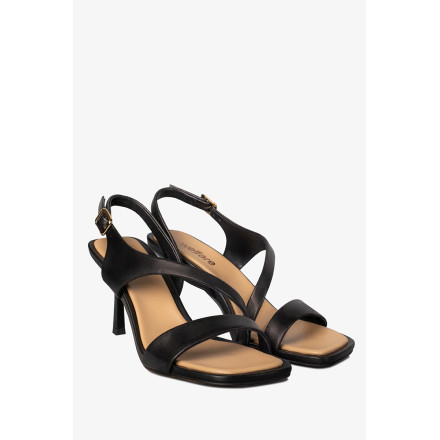 Босоніжки жіночі Welfare 481616111/BLK/52