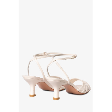 Босоніжки жіночі Welfare 600646111/MILK/52