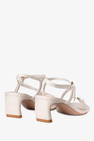 Босоніжки жіночі Welfare 790766111/MILK/52