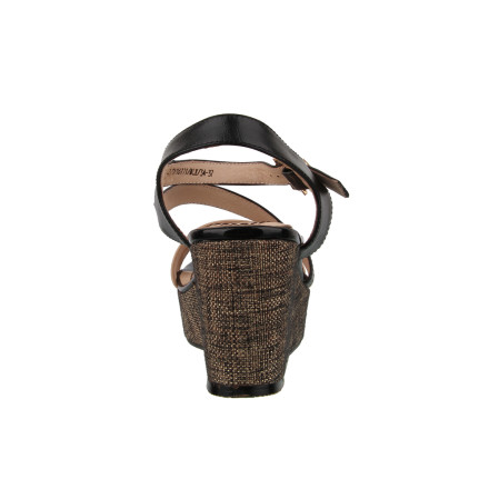 Босоніжки жіночі Welfare 271116111/BLK/34