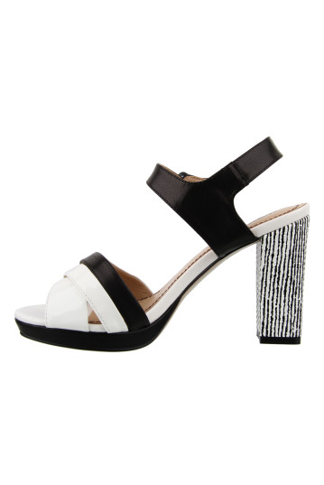 Босоножки женские Welfare 520316311/BLK/34