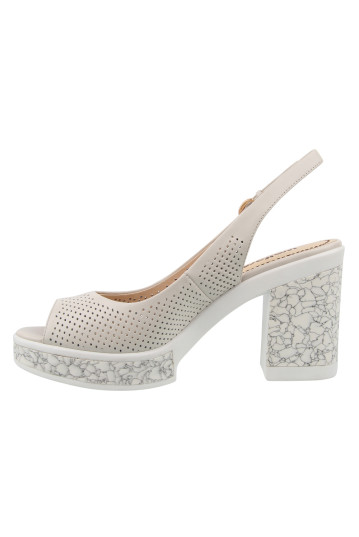 Босоніжки жіночі Welfare 530256111/WHITE/34