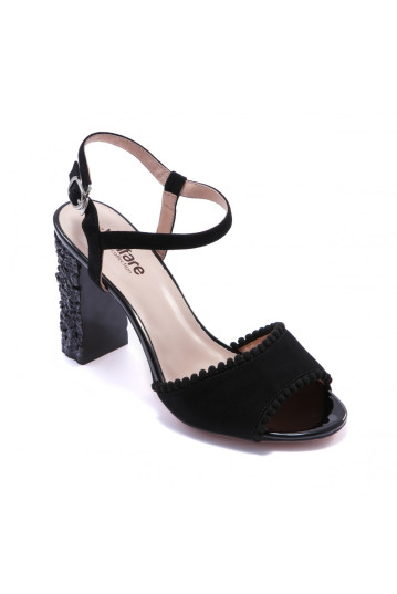 Босоніжки жіночі Welfare 240716341/BLK/36