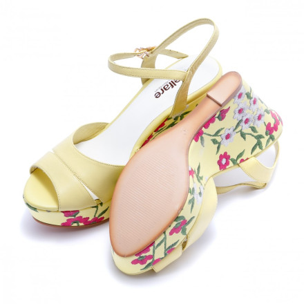 Босоніжки жіночі Welfare 331046111/YELLOW/36