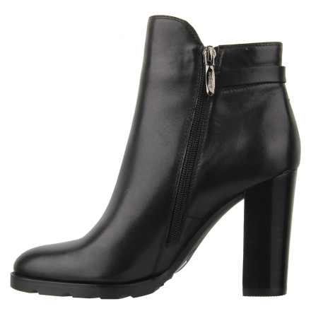 Черевики жіночі Welfare 530422112/BLK/35