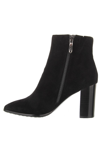 Черевики жіночі Welfare 370602142/BLK/35