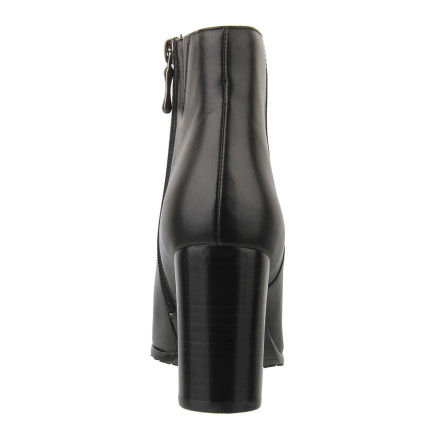 Черевики жіночі Welfare 370602312/BLK/35