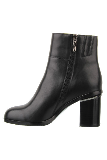 Ботинки женские Welfare 370752112/BLK/35
